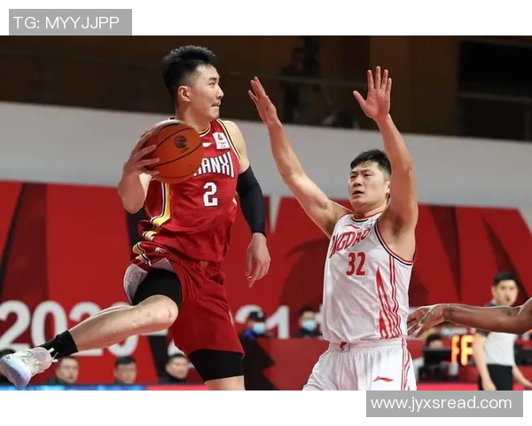 足球联赛与CBA篮球联赛异同点深度对比