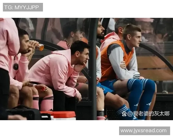 中国球迷如何看待外国足球明星的影响与魅力分析